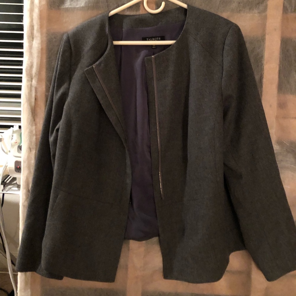 Brand new Wool coat size 14 w Talbots’s